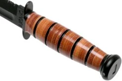 KA-BAR Short USMC 1252 Cuchillo Fijo, Parcialmente Dentado, Funda De Cuero -Mejor Cuchillos Tienda KA1252 04 ka bar