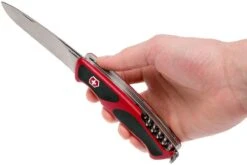 Victorinox RangerGrip 74 Rojo-negro 0.9723.C Navaja Suiza -Mejor Cuchillos Tienda VT0 9723 C 06 victorinox vt0 9723 c 06